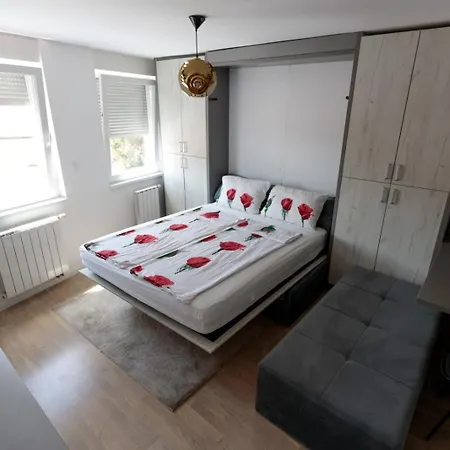 Apartman Skver